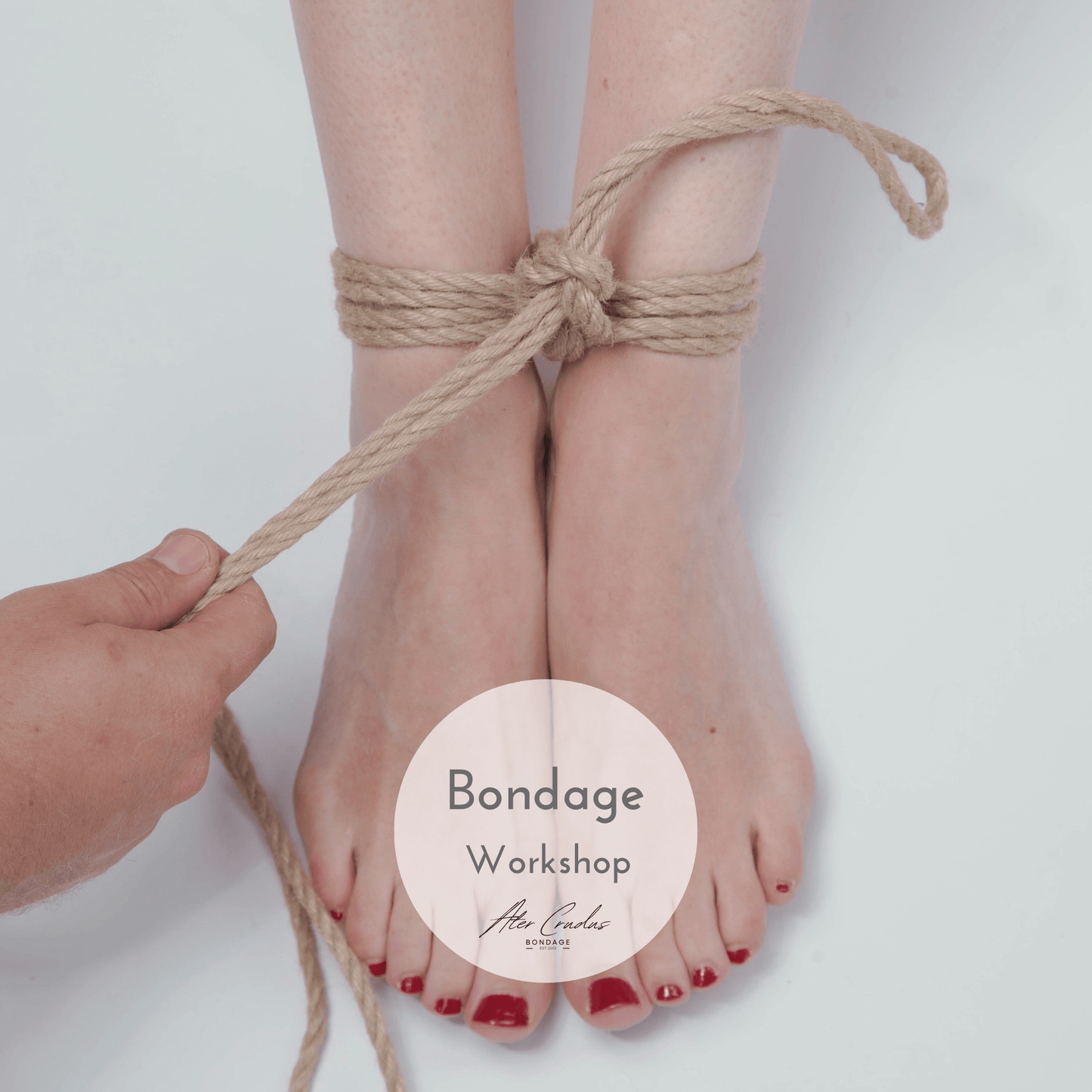 Bondage Workshop für Paare Fesseln lernen im Kurs mit Ater Crudus Bondage Knoten Füße